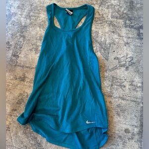 Nike tank